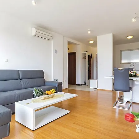 Apartments Vea Pula Exterior photo